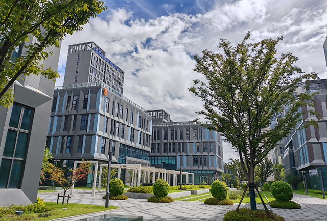 南宁工业地产投资新蓝海——新能源产业园区崛起